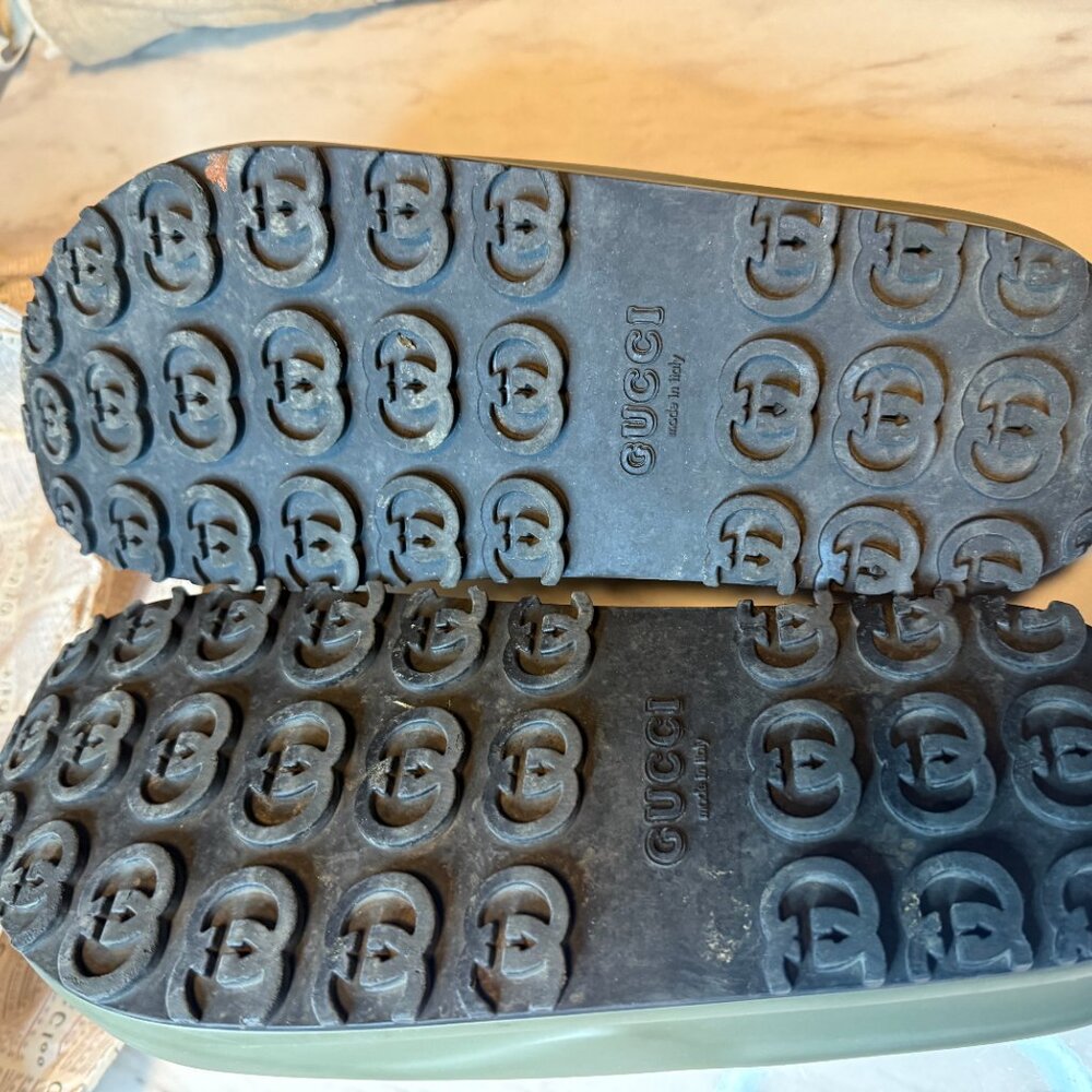 Gucci Grey Retro Interlocking Platform Slides pre… - image 4